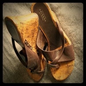 Vintage wedge sandles